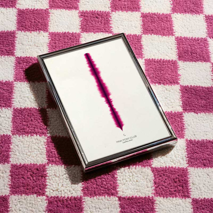 EchoFade™ – Vertical Soundwave Art